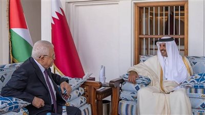 أمير قطر والرئيس الفلسطيني يبحثان مستجدات الأوضاع بغزة واتساع دائرة العنف بالمنطقة