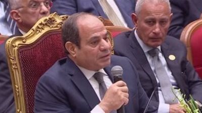 الرئيس السيسي: مصر بذلت جهودًا كبيرة لتوصيل الغاز الطبيعى إلى 15 مليون وحدة