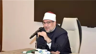 وزير الأوقاف يعلن إطلاق مسابقة للواعظات للعمل بإذاعة القرآن الكريم خلال أيام