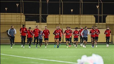 الأهلي يخوض مرانه الرئيسي استعدادًا لمواجهة الزمالك في نهائي كأس مصر