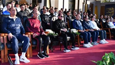 الرئيس السيسي لطلاب الأكاديمية العسكرية: أتابع تدريباتكم ومطمن جدًا