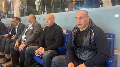 حسام حسن يزور أحمد رفعت في المستشفي للاطمئنان عليه 