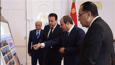 توجيهات رئاسية بالانتهاء من تشريعات تسهل مشاركة القطاع الخاص بالمنظومة الصحية