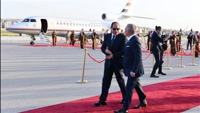 الرئيس السيسي يعود إلى أرض الوطن بعد زيارة الأردن ولقاء الملك عبدالله الثانى