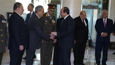 الرئيس السيسي يصل مقر حفل إفطار الأسرة المصرية وسط مشاركة كافة طوائف المجتمع