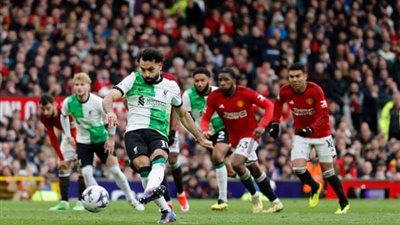 محمد صلاح يقود ليفربول لتعادل مثير مع مانشستر يونايتد بالدوري الإنجليزي