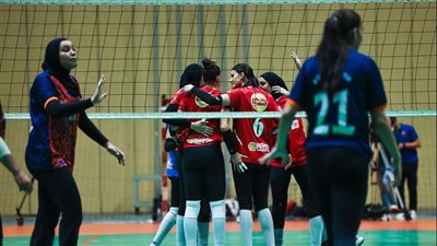 سيدات كرة الطائرة بالأهلي يتوجن ببطولة كأس مصر بعد الفوز على الشمس
