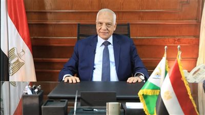 محافظ الجيزة: 65 جنيهًا قيمة متر التصالح في مخالفات البناء بالقرى للتخفيف عن كاهل المواطنين 