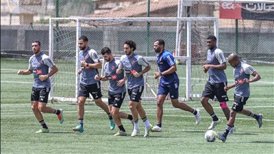 الأهلى يخوض مرانه الأخير فى مدينة نصر قبل السفر للكونغو.. صور