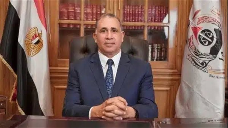 نقيب المحامين