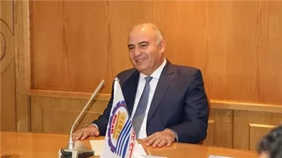 محافظ قنا يصدر حركة تنقلات لعدد من رؤساء الوحدات المحلية والقروية