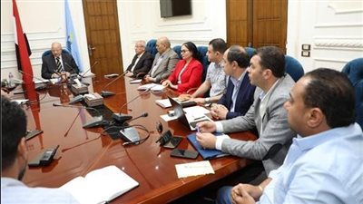 محافظ القاهرة يناقش الاستعدادات النهائية لتطبيق قانون التصالح الجديد