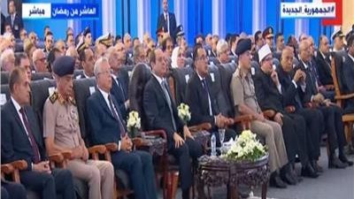 بث مباشر.. الرئيس السيسي يشهد احتفالية عيد العمال بالعاشر من رمضان