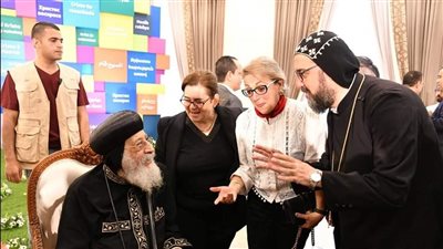 البابا تواضروس يستقبل المهنئين بعيد القيامة المجيد.. صور