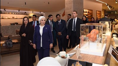 السيدة انتصار السيسي وحرم سلطان عمان في زيارة للمتحف المصرى الجديد