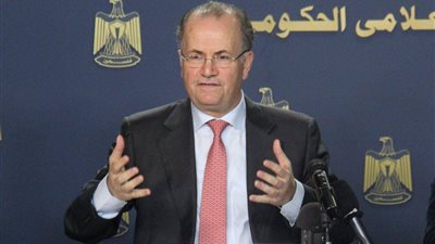 رئيس الوزراء الفلسطيني: حان الوقت لاتخاذ قرارات ملزمة لتكريس حل الدولتين