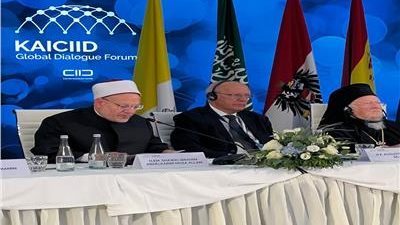 مفتي الجمهورية: انتشار العنف والإرهاب بسبب الانحراف عن تعاليم الأديان