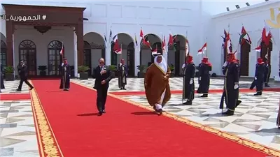 الرئيس السيسي يصل مقر انعقاد القمة العربية في البحرين