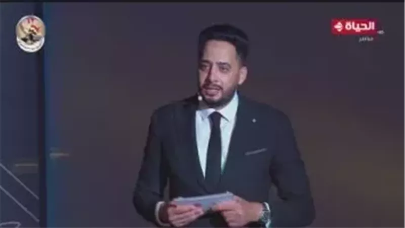 الفنان عصام السقا
