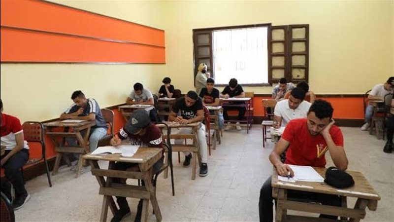 طلاب الثانوية العامة
