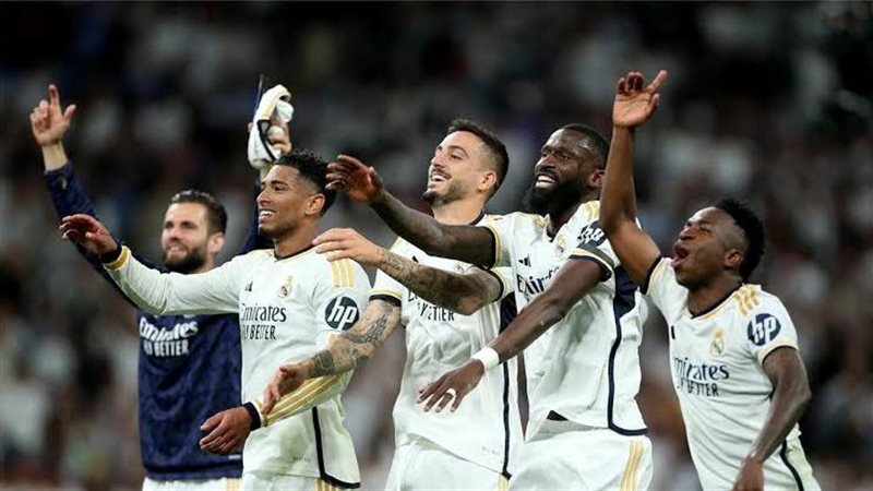 لاعبي ريال مدريد
