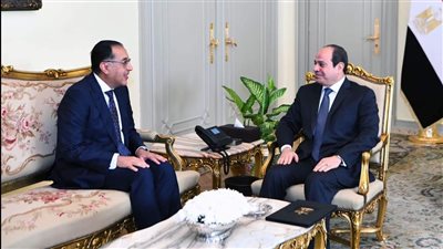رئيس الوزراء يهنئ الرئيس السيسي بذكرى ثورة 25 يناير