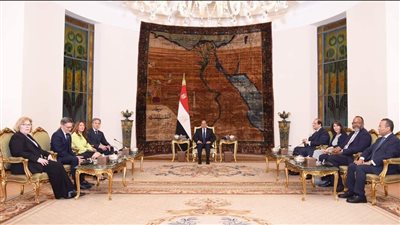 الرئيس السيسي يستقبل وزير الخارجية الأمريكي والوفد المرافق له
