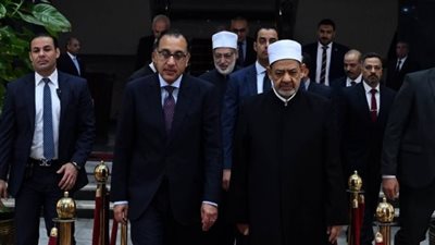 رئيس الوزراء يهنئ شيخ الأزهر بالعام الهجري الجديد