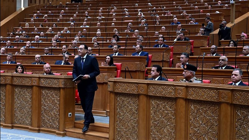 رئيس الوزراء بمجلس