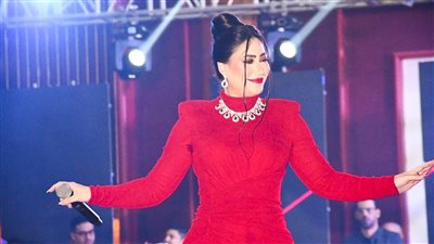 المطربة بوسى تُحيى حفلًا غنائيًا في مراسى 20 يوليو