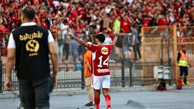 انتشار أمني باستاد الدفاع الجوي لتأمين مباراة الأهلي وبيراميدز الليلة 