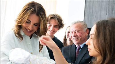 ولي العهد الأردني والأميرة رجوة يرزقان بالأميرة إيمان بنت الحسين