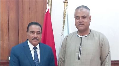 أمين عام نقابة الفلاحين يلتقي محافظ مطروح لبحث التعاون المشترك