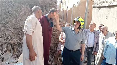 محافظ أسيوط يعلن صرف مساعدات عاجلة لسكان المنزل المنهار بمنفلوط