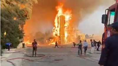 الدفع بـ8 سيارات إطفاء لإخماد حريق داخل مدينة الإنتاج الاعلامى.. صور