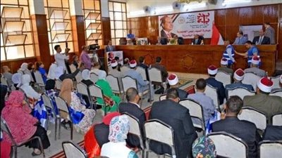 محافظ سوهاج يتابع فعاليات المبادرة الرئاسية 