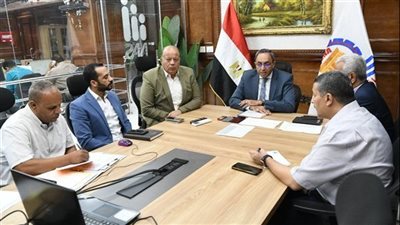 محافظ قنا يوجه رؤساء الوحدات المحلية بتسهيل إجراءات تصالح مخالفات البناء