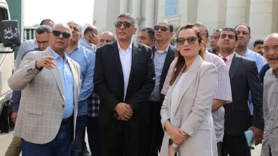 محافظ الجيزة يشدد على إبراز المظهر الحضارى بالطرق المؤدية لمحطة قطارات بشتيل