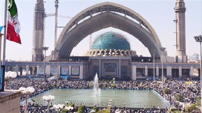 بمصلى الإمام الخميني.. بدء مراسم تأبين حسن نصر الله في إيران