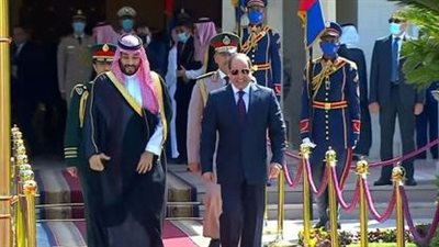 الرئيس السيسي يستقبل ولى العهد السعودى بقصر الاتحادية.. 