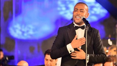 تيجى نتراهن وأيام.. تامر عاشور يشعل مسرح الأوبرا بالموسيقى العربية