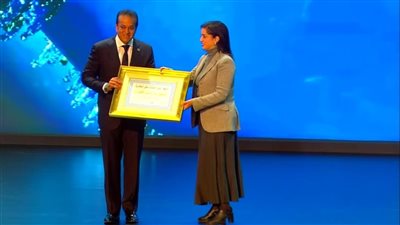 منظمة الصحة العالمية تسلم وزير الصحة شهادة خلو مصر من وباء الملاريا