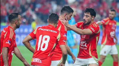 الأهلى يهزم سيراميكا بهدفين ويتأهل لمواجهة الزمالك في نهائى السوبر المصرى