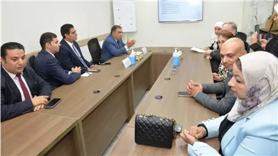 محافظ الدقهلية يستقبل سفير الاتحاد الأوروبي ويزور إدارة المخلفات الصلبة