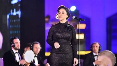 مي فاروق تختتم مهرجان الموسيقى العربية بأغنية 
