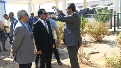 محافظ قنا يتفقد أعمال تطوير الكورنيش الشرقى على النيل بنسبة تنفيذ 67%