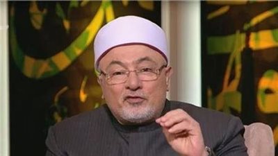 بالفيديو.. خالد الجندي يحبس دموعه أثناء حديثه عن الفنان الراحل حسن يوسف