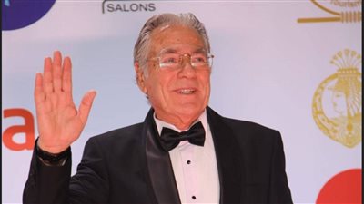 نجوم الفن ينعون الفنان مصطفى فهمى: رحل النجم الأنيق