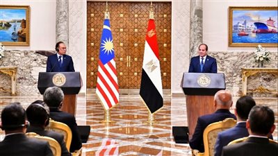 الرئيس السيسي: نهنئ أنفسنا بمرور 65 عامًا على العلاقات بين مصر وماليزيا