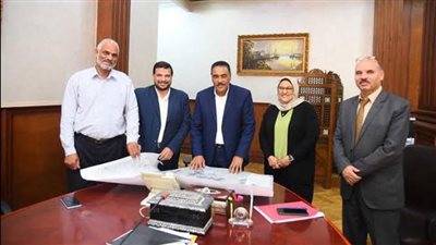 محافظ مطروح يعتمد المخطط الاستراتيجى لمدينة سيوة ومراعاة الطابع البيئى للواحة